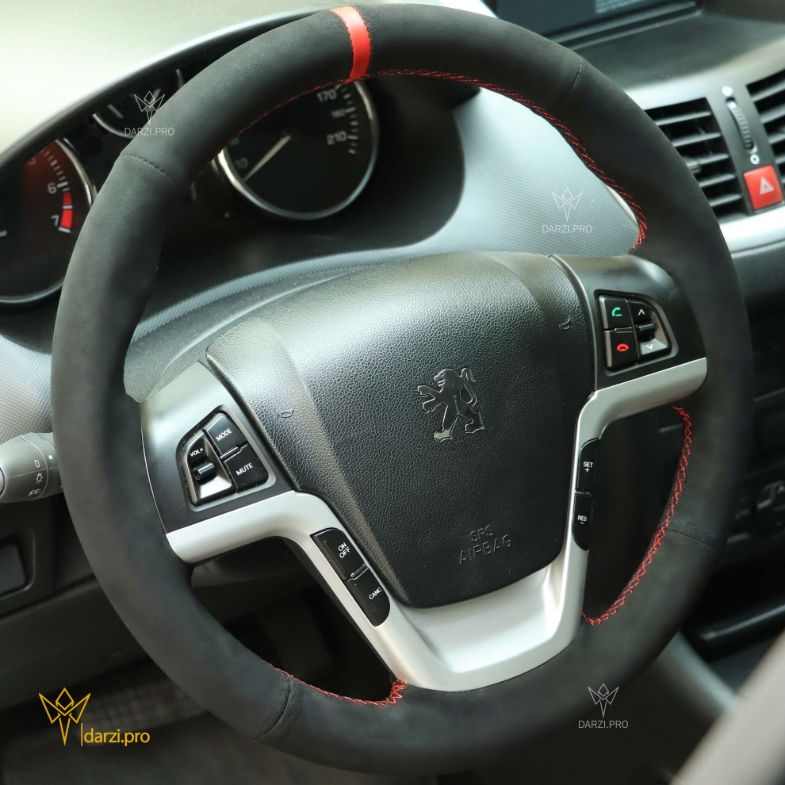 ترکیب تمام جیر میکروفایبر + نوار و دوخت قرمز