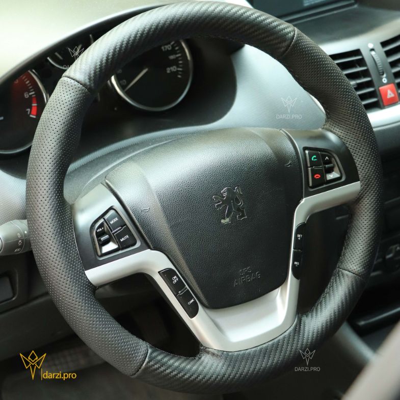 ترکیب تمام جیر میکروفایبر + نوار و دوخت قرمز