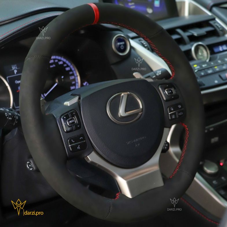 ترکیب جیر میکروفایبر + چرم پانچ + نوار و دوخت قرمز