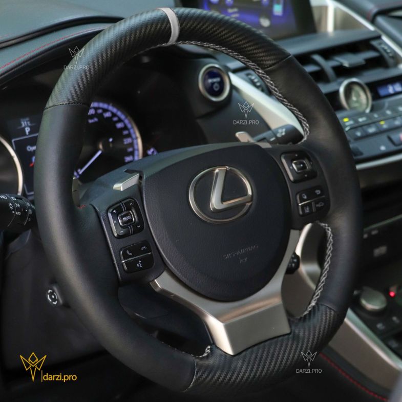 ترکیب جیر میکروفایبر + چرم پانچ + نوار و دوخت قرمز